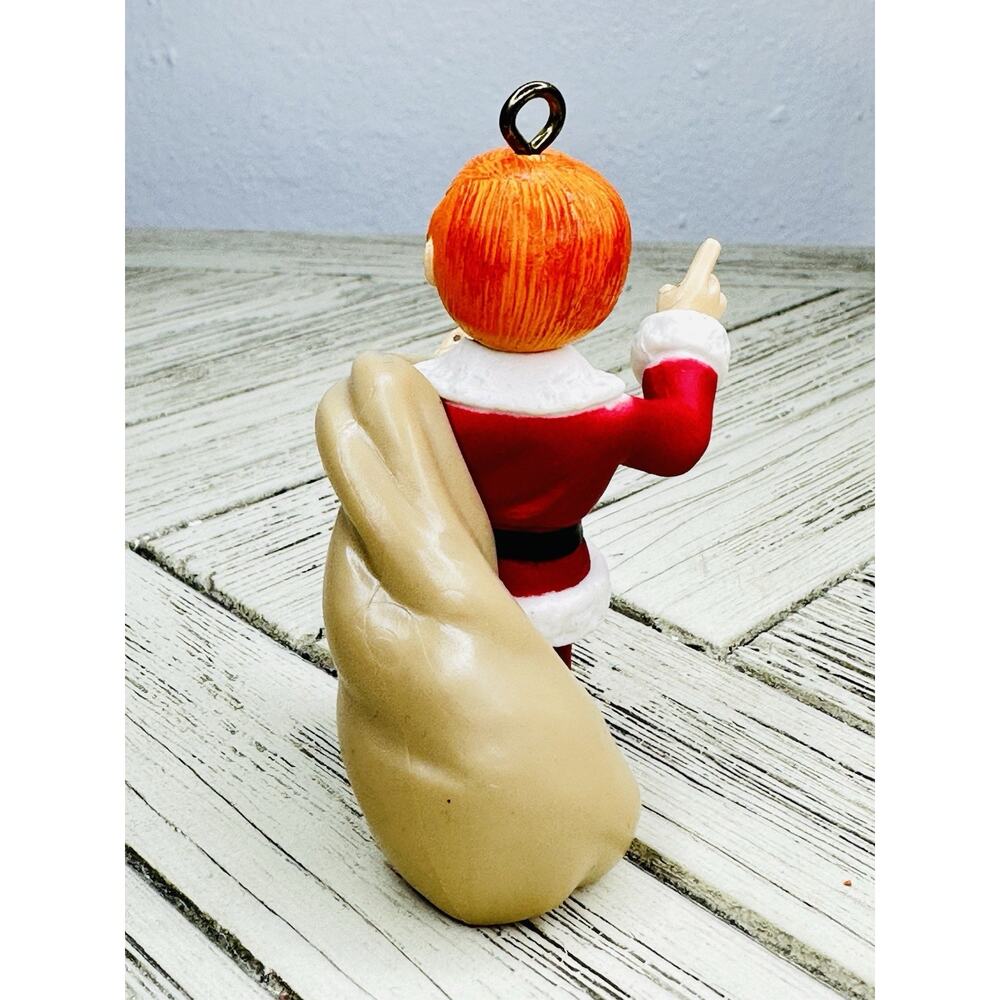 Vtg Santa Claus Is Coming To Town KRIS KRINGLE Ornament - Playing Mantis 2004 - Picture 3 of 5